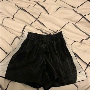 Black nike shorts